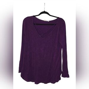 Chic Purple V-Neck Blouse